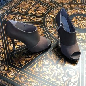 BCBGeneration brown leather suede heels booties